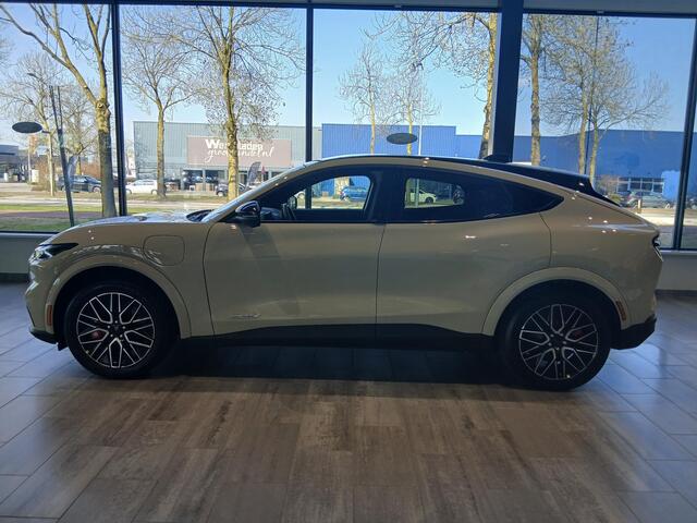 Ford MUSTANG Mach-E Extended Premium RWD 88 kWh