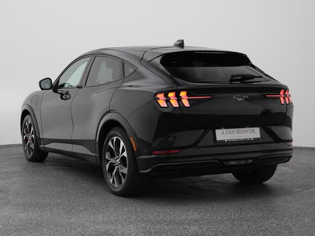 Ford MUSTANG Mach-E Extended RWD 98 kWh | 360° | ADAPTIVE | KEYLESS | STOEL- EN STUURVERW.