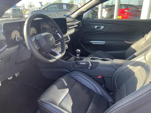Ford MUSTANG Fastback 5.0 V8 GT Handgeschakeld EU- uitvoering