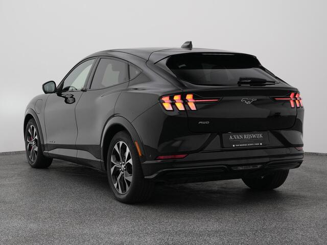 Ford MUSTANG Mach-E Premium AWD 75 kWh | ADAPTIVE | STOELVERW. | 360° | LEDER