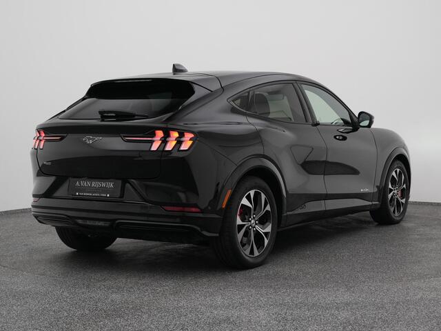 Ford MUSTANG Mach-E Premium AWD 75 kWh | ADAPTIVE | STOELVERW. | 360° | LEDER