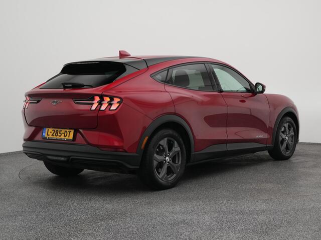 Ford MUSTANG Mach-E RWD 75 kWh | CAMERA | ADAPTIVE | STOEL- EN STUURVERW. | KEYLESS