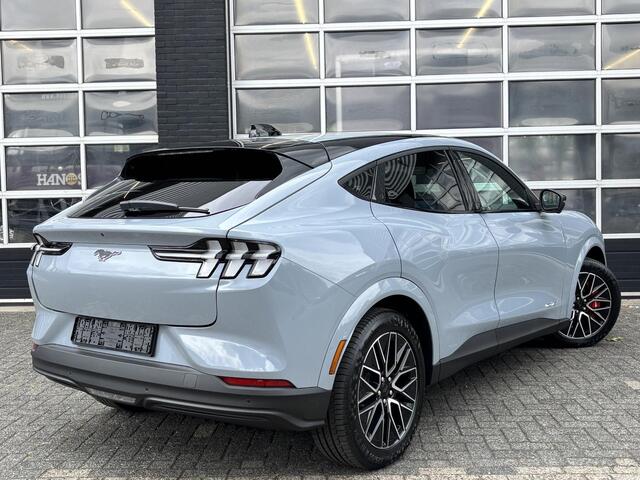 Ford MUSTANG Mach-E Extended Premium RWD 88 kWh | 360 camera | Leder | B&O Audio | Elekt. bestuurderstoel + memory | Navigatie | Draadloos Carplay & Android Auto | Elektr. Achterklep |