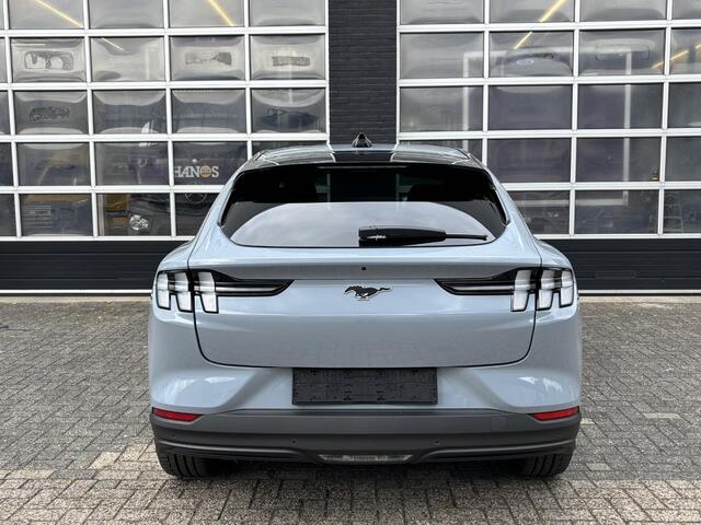 Ford MUSTANG Mach-E Extended Premium RWD 88 kWh | 360 camera | Leder | B&O Audio | Elekt. bestuurderstoel + memory | Navigatie | Draadloos Carplay & Android Auto | Elektr. Achterklep |
