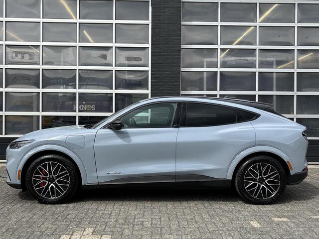 Ford MUSTANG Mach-E Extended Premium RWD 88 kWh | 360 camera | Leder | B&O Audio | Elekt. bestuurderstoel + memory | Navigatie | Draadloos Carplay & Android Auto | Elektr. Achterklep |