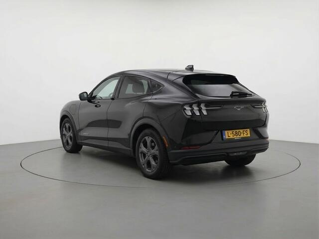 Ford MUSTANG Mach-E RWD 75 kWh | Geen import | Panoramadak | LED