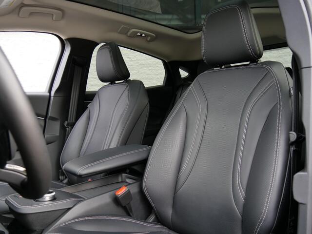 Ford MUSTANG Mach-E EXTENDED RWD 98kWh/ TECHNOLOGY PACK PLUS/ ALL-SEASON BANDEN/ SOH 93%