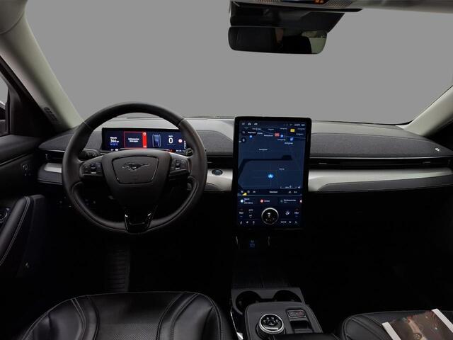 Ford MUSTANG Mach-E RWD 75 kWh 88.000 KM | SOH 92,5% | Technology Pack Plus | Panorama Dak | Volledig Lederen Interieur. | WORDT VERWACHT!