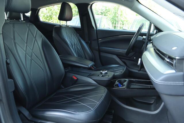 Ford MUSTANG MACH-E RWD 75 KWH SOH 95% | CARPLAY | 360 CAMERA | WINTERPACK | LEDER | DODEHOEK | ACC | B&O