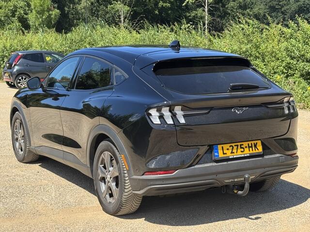 Ford MUSTANG Mach-E RWD 75 kWh *LEDER/NAVI/CAMERA