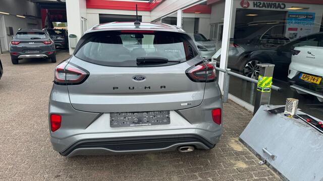 Ford PUMA 1.0 EcoBoost Hybrid ST-Line
