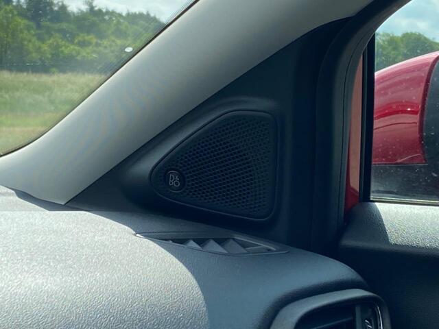Ford PUMA 1.0 EcoBoost Hybrid Titanium X | Adaptive cruise control | Winter Pack | Bang&Olufsen | Dodehoeksensoren | Camera | Elektrische achterklep