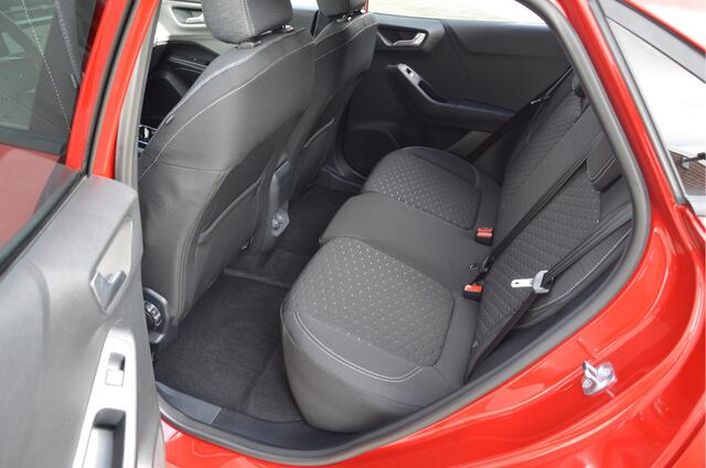 Ford PUMA Gen-E 44 kWh | Comfort Pack | Winter Pack