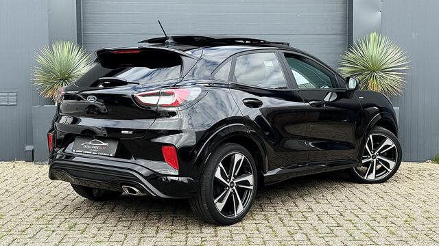 Ford PUMA 1.0 EcoBoost ST-Line X Pano Automaat Ford Puma 1.0 EcoBoost Hybrid ST-Line X Trekhaak/Camera/Pano/Keyyles