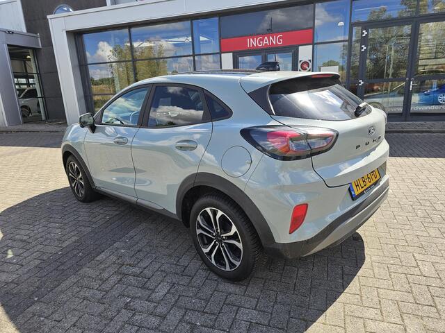 Ford PUMA 1.0 EcoBoost Hybrid Titanium