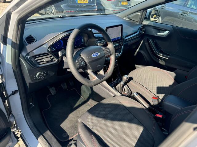 Ford PUMA 1.0 EcoBoost Hybrid ST-Line multi stuur, navi, stoel/stuur verw.