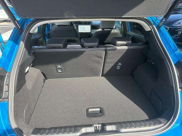 Ford PUMA Gen-E Premium 44 kWh ¤3.000 FORD VOORDEEL! Panorama dak | Winter Pack | Trekhaak | Driver assistance pack