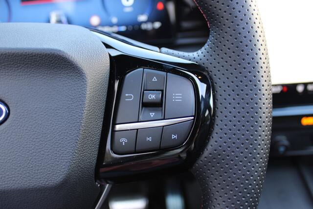 Ford PUMA 1.0 EcoBoost Hybrid ST-Line X | Panoramadak | Trekhaak | Full Options