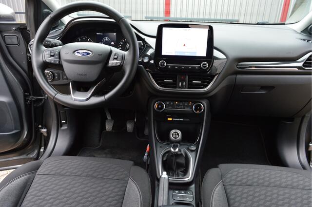 Ford PUMA 1.0 EcoBoost Hybrid Titanium O.a: Clima, Navi, Ad. Cruise, Carplay, Camera, PDC, Etc. All-in prijs!