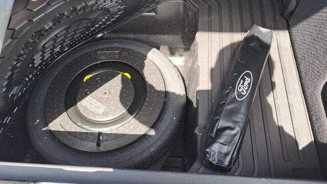 Ford PUMA 1.0 EcoBoost Hybrid ST-Line X 125pk | Driver Assistance Pack | Winterpack | Contrasterend Dak | Reservewiel | All Weatherbanden