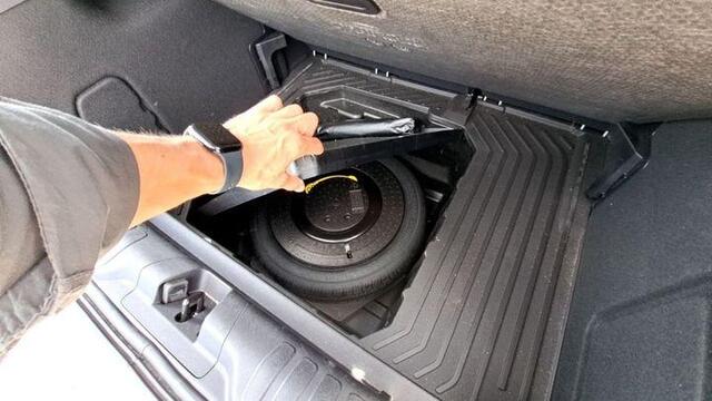 Ford PUMA 1.0 EcoBoost Hybrid ST-Line X 125pk | Driver Assistance Pack | Winterpack | Panorama Dak | Reservewiel | 19 inch Licht metalen Velgen