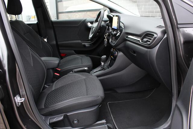 Ford PUMA 1.0 EcoBoost Titanium / Carplay / LED / Navigatie