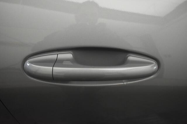 Ford PUMA 1.0 EcoBoost Hybrid ST-Line X Trekhaak Camera ELaKlep All Season Banden Stoel verw