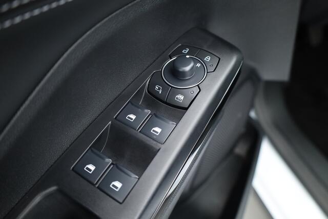 Ford PUMA 1.0 EcoBoost Hybrid Titanium | Adaptieve Cruise | 360* | CarPlay | Stoel- Stuurverw. | LED | Keyless Start | 17'' 1621 V