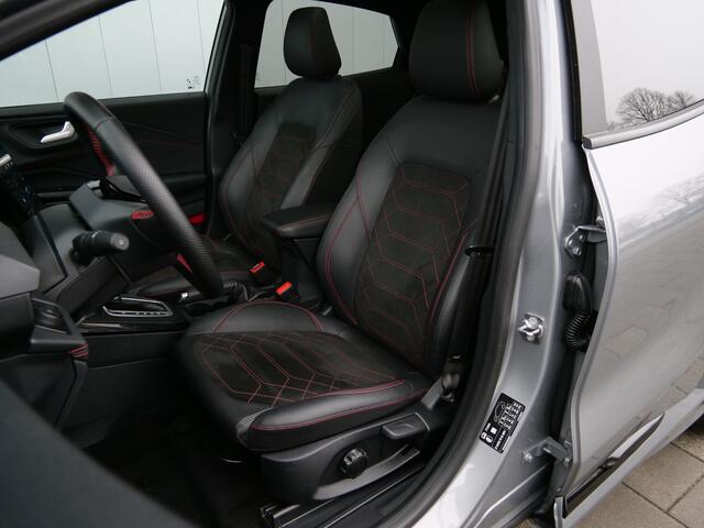 Ford PUMA 1.0 EcoBoost Mild Hybrid ST-Line 155 Pk Automaat Navi / Camera / Pano-dak / DAB / Apple Carplay / Winterpakket