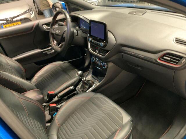 Ford PUMA 1.0 EcoBoost Hybrid ST-Line X First Edition | Panoramadak | Winter Pack | Adaptive cruise control | Camera | Dodehoeksensoren | Bang&Olufsen