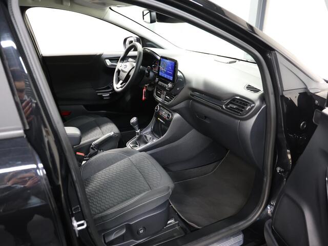 Ford PUMA 125PK Hybrid Titanium | 1ste eigenaar | Trekhaak | Winterpack | AppleCarplay/AndroidAuto | Armsteun | Climate Control | Navigatie | 17"LMV | LED lampen | Isofix |