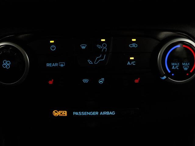 Ford PUMA EcoBoost Hybrid Titanium 125pk Airco | Cruise | Navi | Parkeersens. achter | Stoel-/stuur-/voorruitverw.