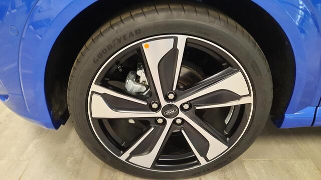 Ford PUMA 1.0 EcoBoost 155PK Hybrid ST-Line X * Zwart dak en spiegels * Driver Assistance Pack * Adaptieve Cruise Control * BLIS *C amera * 19" LMV *