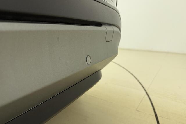 Ford PUMA 1.0 EcoBoost Hybrid Titanium | Navigatie | DAB Radio | Cruise control | Hoge instap | Weinig kilometers | Armsteun