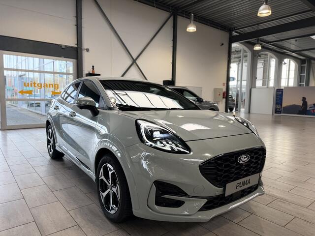 Ford PUMA EcoBoost 155 pk Hybrid ST-Line | Trekhaak | Winter Pack | Adapt. Cruise | 360 Camera | El. a. klep | 4 seiz. banden | LED | fabr. gar. tm 2029