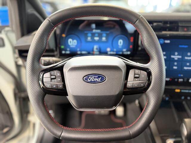 Ford PUMA EcoBoost 155 pk Hybrid ST-Line | Trekhaak | Winter Pack | Adapt. Cruise | 360 Camera | El. a. klep | 4 seiz. banden | LED | fabr. gar. tm 2029