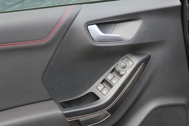 Ford PUMA 1.0 EcoBoost 155PK Hybrid ST-Line X Panoramadak, Winterpack, 19", Dab, El. Klep, Blis, Full Option