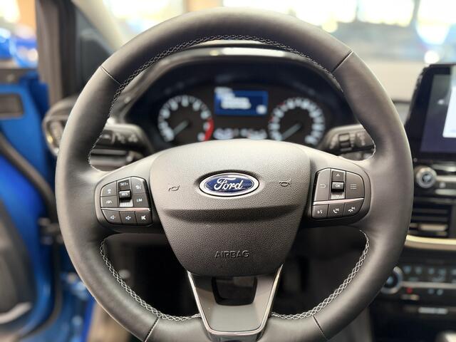 Ford PUMA EcoBoost Hybrid 125pk Titanium | Trekhaak | Pano | Elek achterklep | Winterpack | Adapt. Cruise | Dodehoek detectie | Camera |