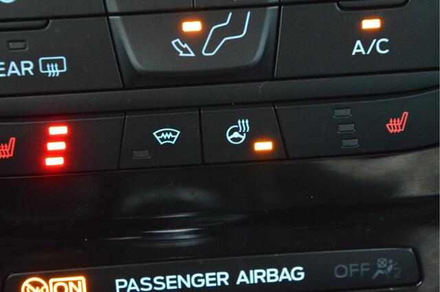 Ford PUMA 124PK EcoBoost Hybrid Titanium NL-Auto / Winterpakket / Led verl. / Apple,android / Navi