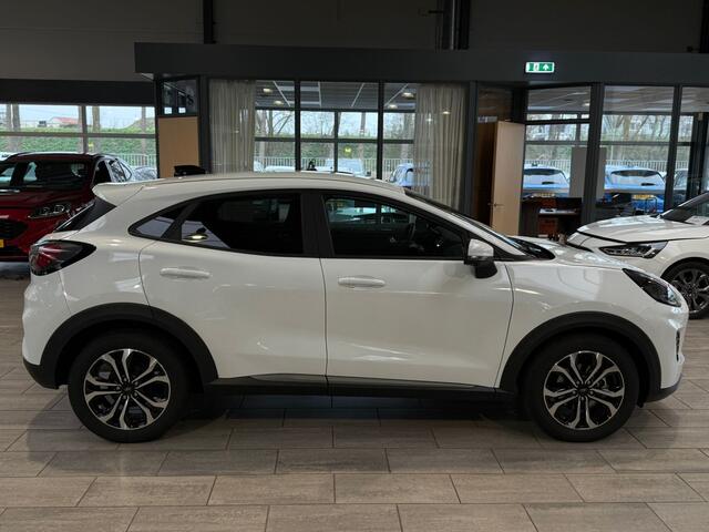 Ford PUMA EcoBoost Hybrid 125pk Titanium | Elek achterklep | Winterpack | Adapt. Cruise | Dodehoek detectie | 360 Camera |Fabr. Gar. t/m 04-2029