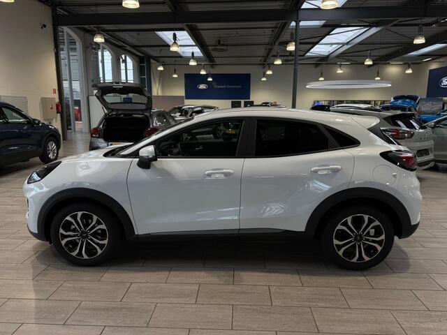 Ford PUMA EcoBoost Hybrid 125pk Titanium | Elek achterklep | Winterpack | Adapt. Cruise | Dodehoek detectie | 360 Camera |Fabr. Gar. t/m 04-2029