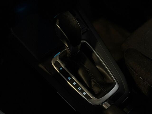 Ford PUMA EcoBoost 155 pk Hybrid Titanium | Trekhaak | Winter Pack | Adapt. Cruise | 360 Camera | 4 seiz. banden | LED | fabr. gar. tm 05/2029