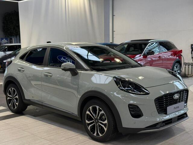 Ford PUMA EcoBoost Hybrid 125pk Titanium | Winterpack | Adapt. Cruise | Dodehoek detectie | 360 Camera | All-season banden | Fabr. Gar. t/m 01-2029 |
