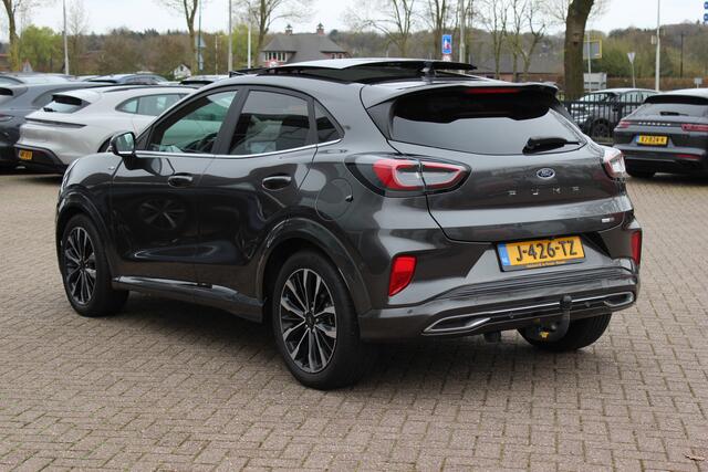 Ford PUMA 1.0 EcoBoost Hybrid ST-Line X Vignale 155pk / NL Auto! / Full option! / Trekhaak / Panoramadak / Camera / Leder / CarPlay / B&O / 18'' / Keyless / Stuur+Stoelverwarming / Dodehoek / DAB / Verwarmde voorruit / ACC
