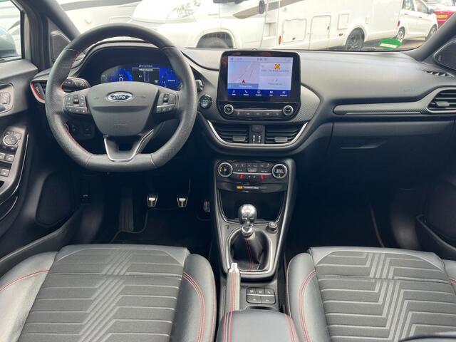 Ford PUMA 125pk Hybride ST Line X Pano Stoelverw.