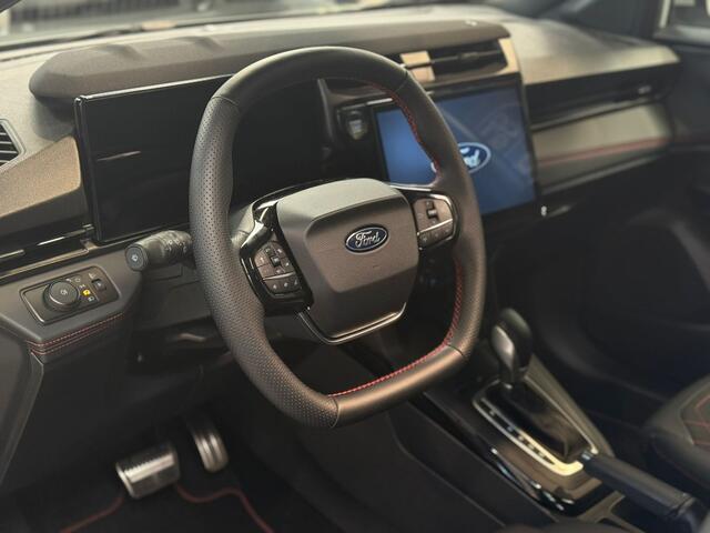 Ford PUMA EcoBoost Hybrid 155 pk ST-Line X | Winter Pack | Adapt. cruise | Pano | 360° Camera | B&O | All-season | Gar. tm 2029 |