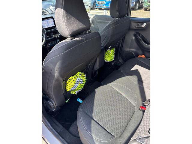 Ford PUMA 1.0 EcoBoost Hybrid Titanium 125pk Trekhaak | Cruise control | Apple Carplay,Android auto | Lichtmetalen velgen