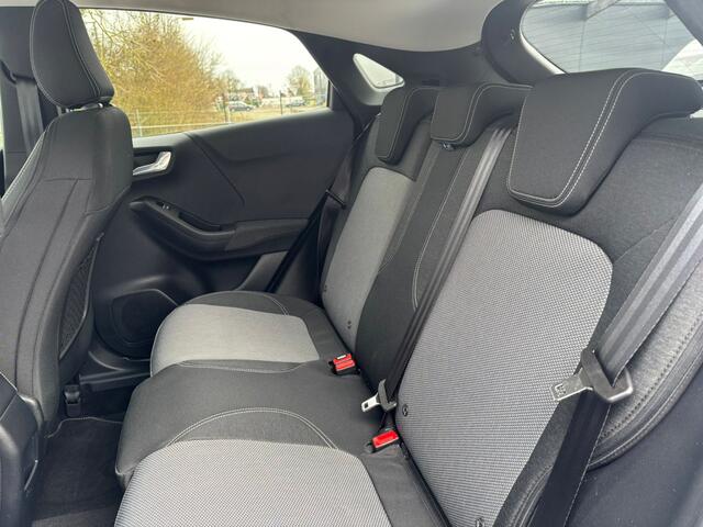 Ford PUMA EcoBoost Hybrid Titanium X | Key Less | Adaptieve Cruise | Winterpack | 100% dealer onderhouden