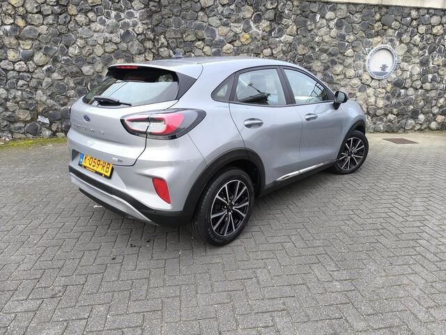 Ford PUMA 1.0 EcoBoost Hybrid Titanium Stoel stuur en voorruit verwarming, climate en cruise control, carplay android DAB+ 1e eigenaar