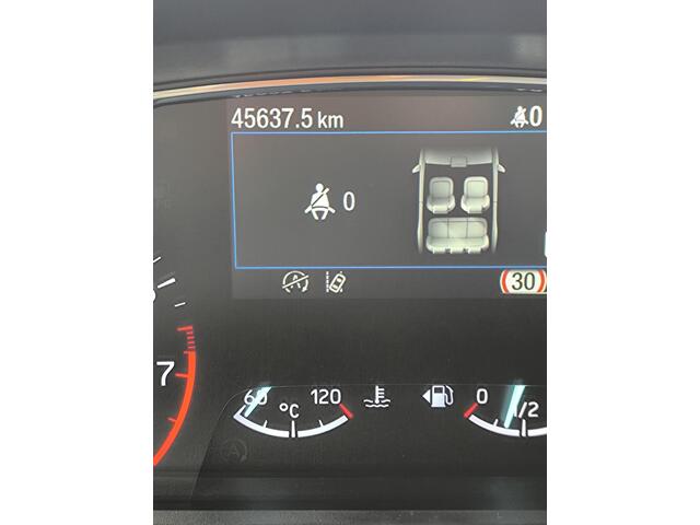 Ford PUMA 1.0 EcoBoost Hybrid Titanium Stoel stuur en voorruit verwarming, climate en cruise control, carplay android DAB+ 1e eigenaar